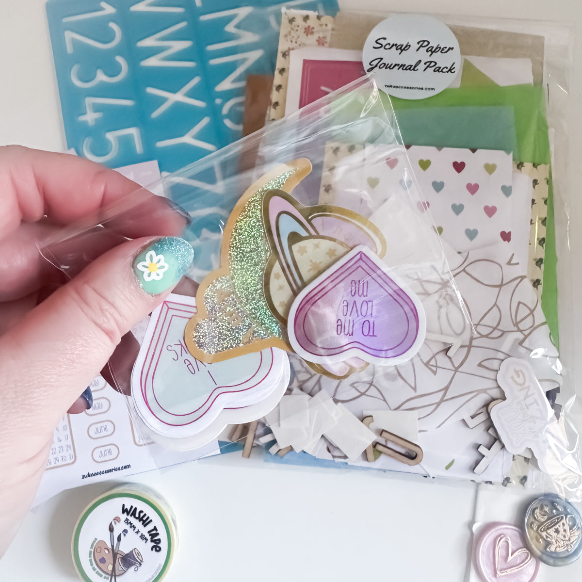 The Ultimate Scrap Journal Pack