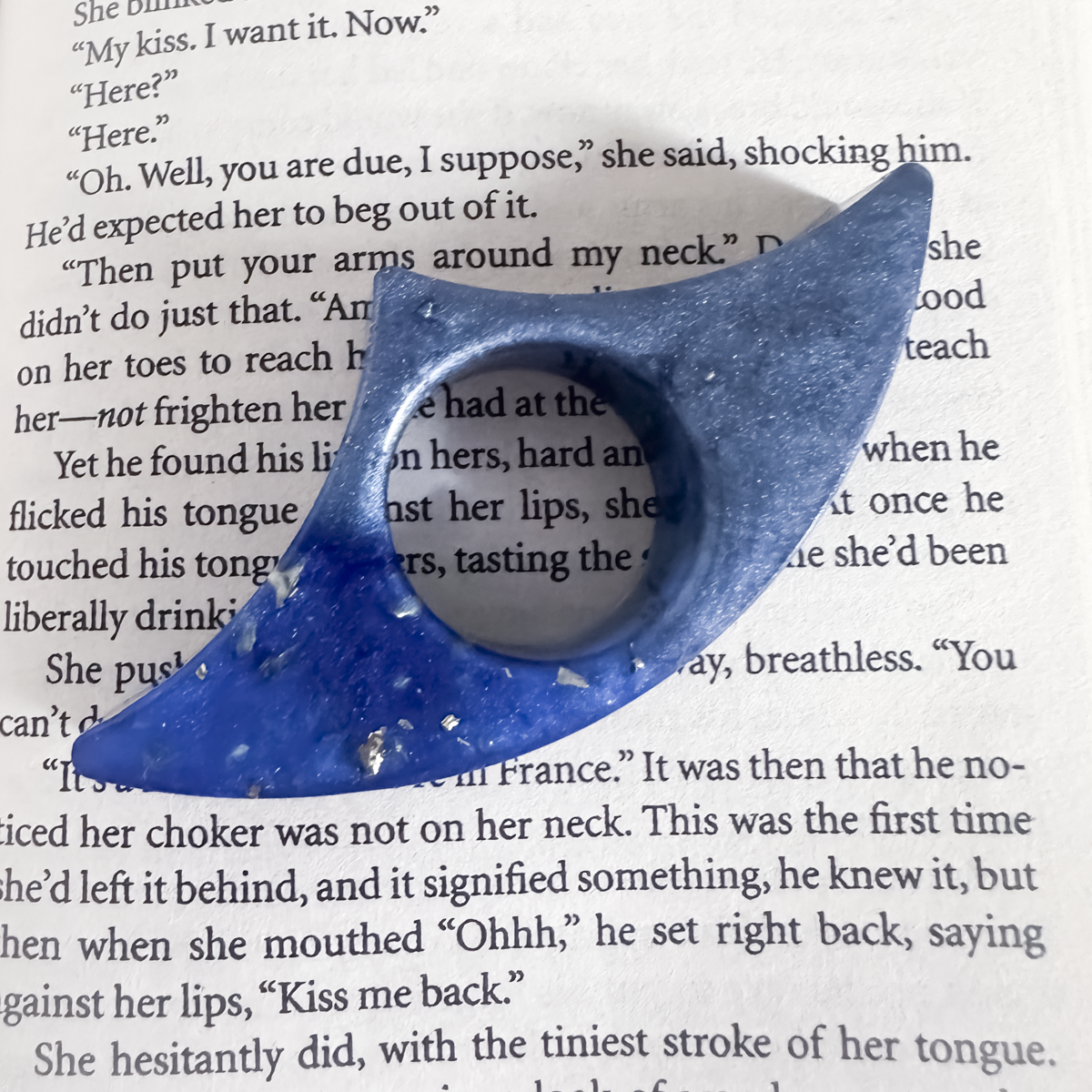 Dark Blue Resin Book Page Holder | Handmade Reading Thumb Holder
