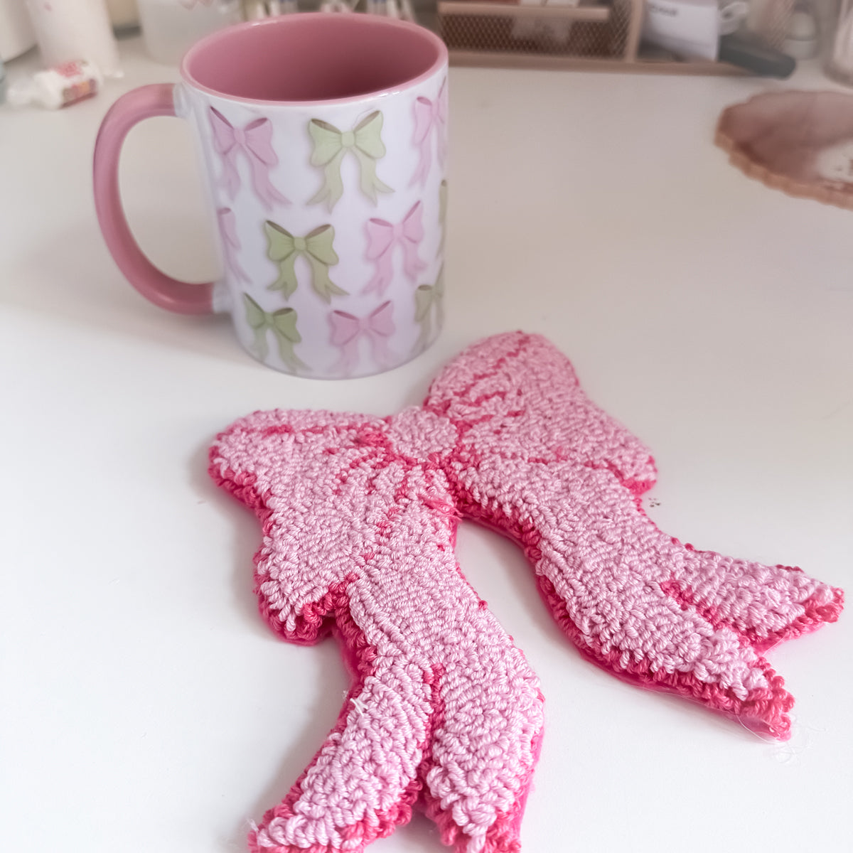 SECONDS - Pink Mug & Bow Mug Rug Set