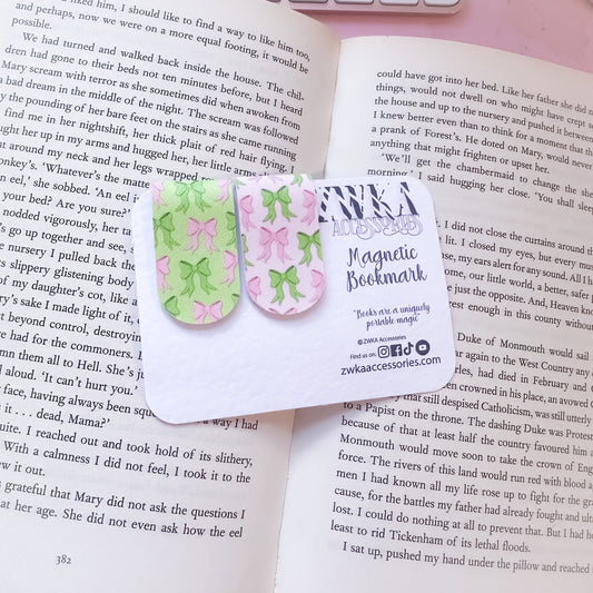 Pink and green bow magnetic bookmarks for book lovers