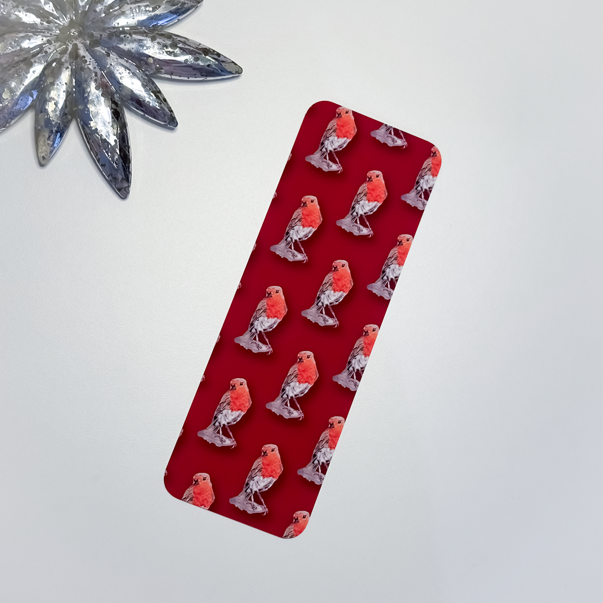 Reverse side showing mini robin pattern design